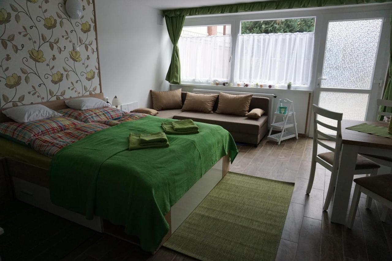 Berc Apartman เอ็กแกร์ซาโลก ภายนอก รูปภาพ