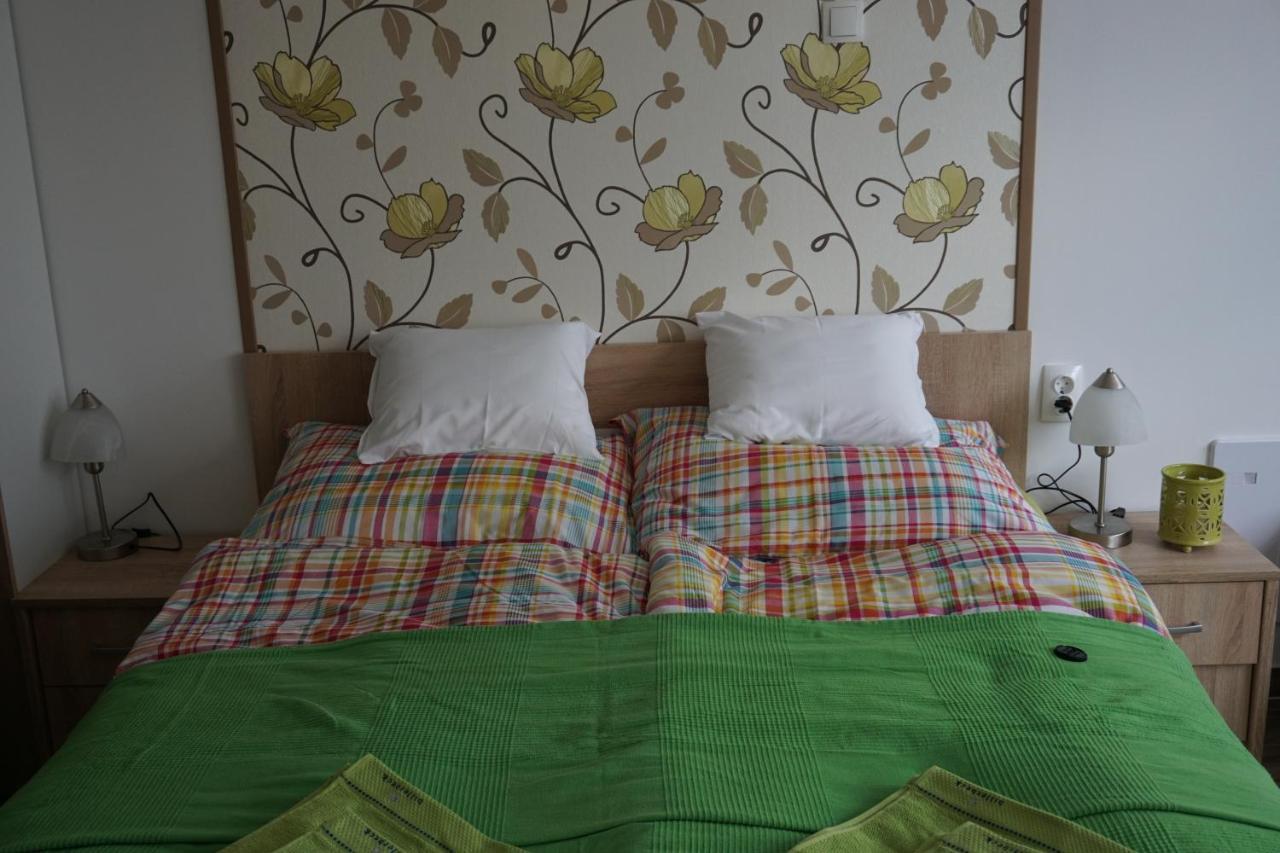 Berc Apartman เอ็กแกร์ซาโลก ภายนอก รูปภาพ