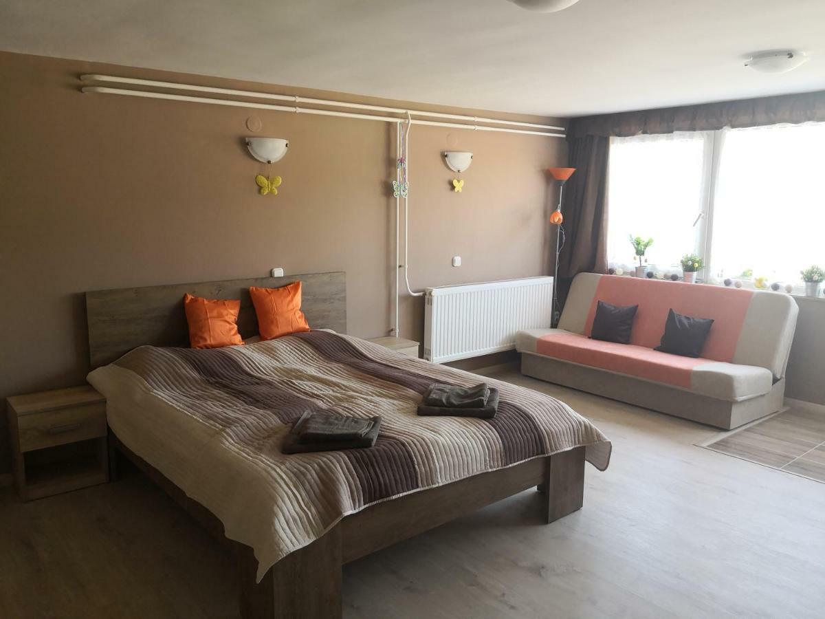 Berc Apartman เอ็กแกร์ซาโลก ภายนอก รูปภาพ